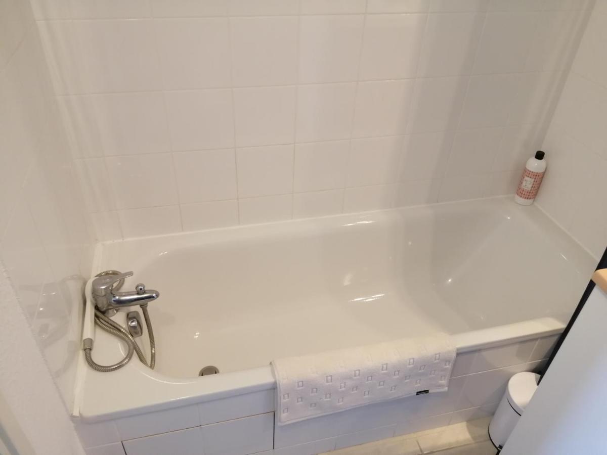 Le Cocon De Marie,Piscine, Balcon, Parking Gratuit, Baignoire Apartman Carcassone Kültér fotó