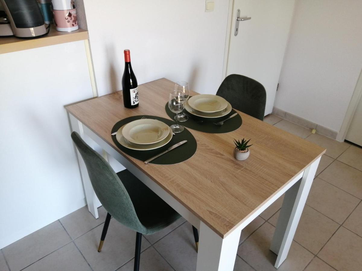 Le Cocon De Marie,Piscine, Balcon, Parking Gratuit, Baignoire Apartman Carcassone Kültér fotó